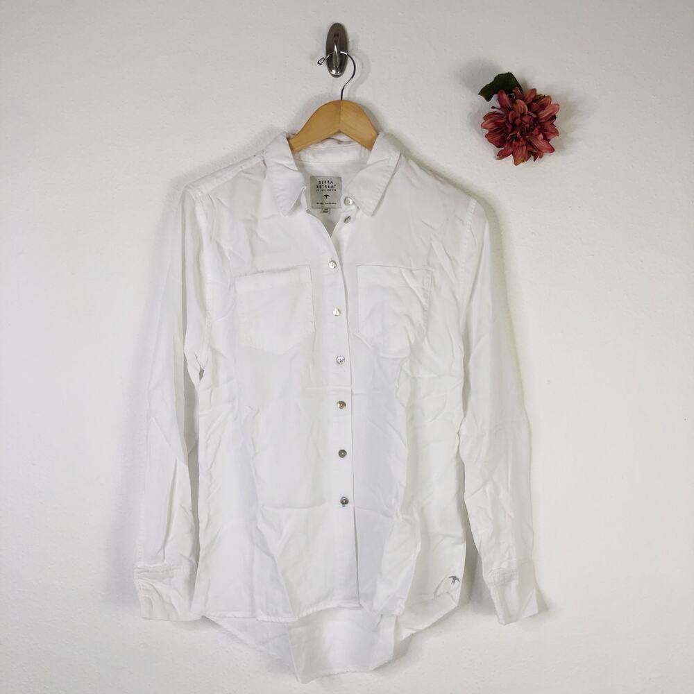 SERRA RETREAT by JOIS Rucker Malibu bluffs Denim Shirt